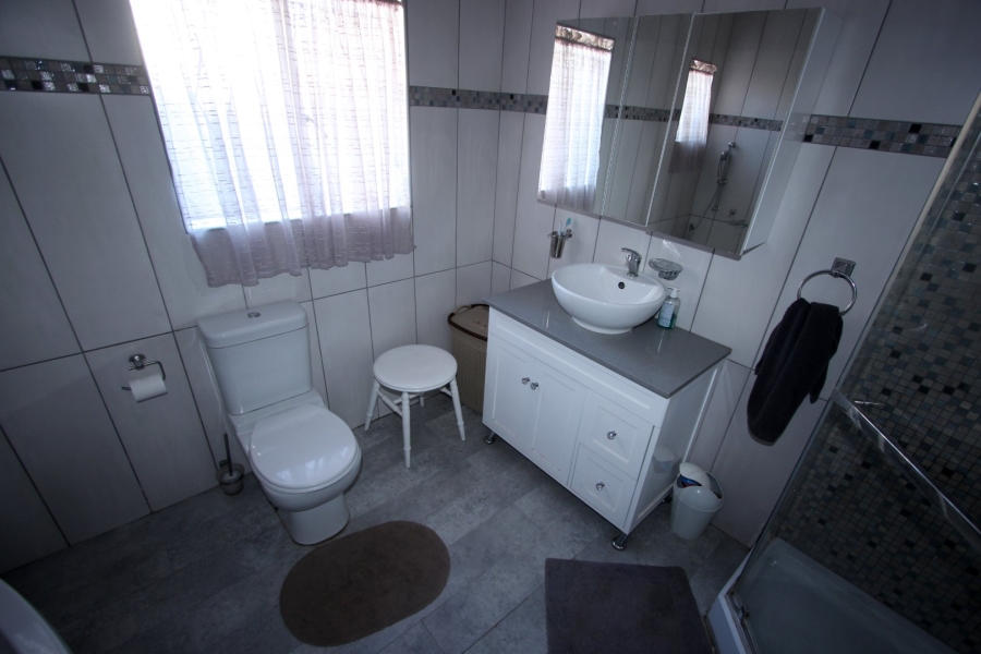 4 Bedroom Property for Sale in Riebeeckstad Free State